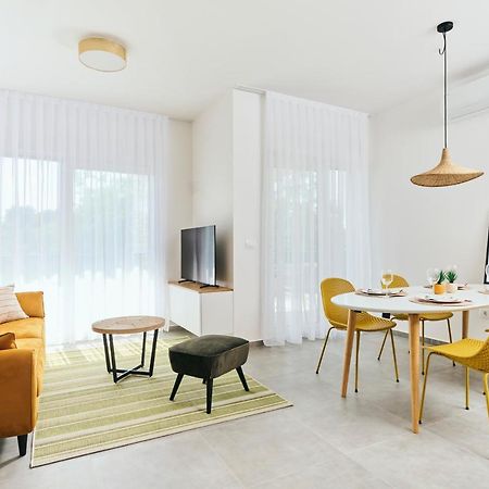 Apartments San Maris 2 Умаг Экстерьер фото