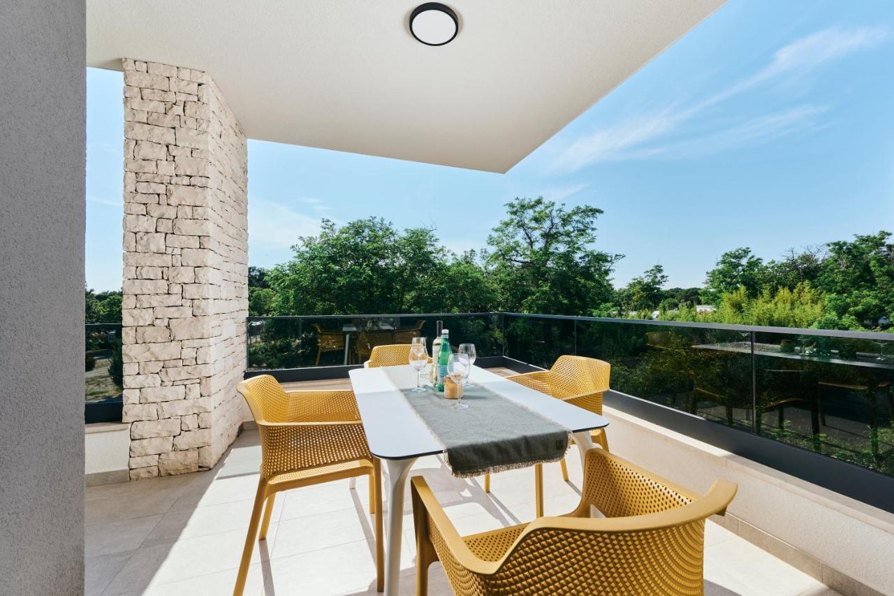 Apartments San Maris 2 Умаг Экстерьер фото