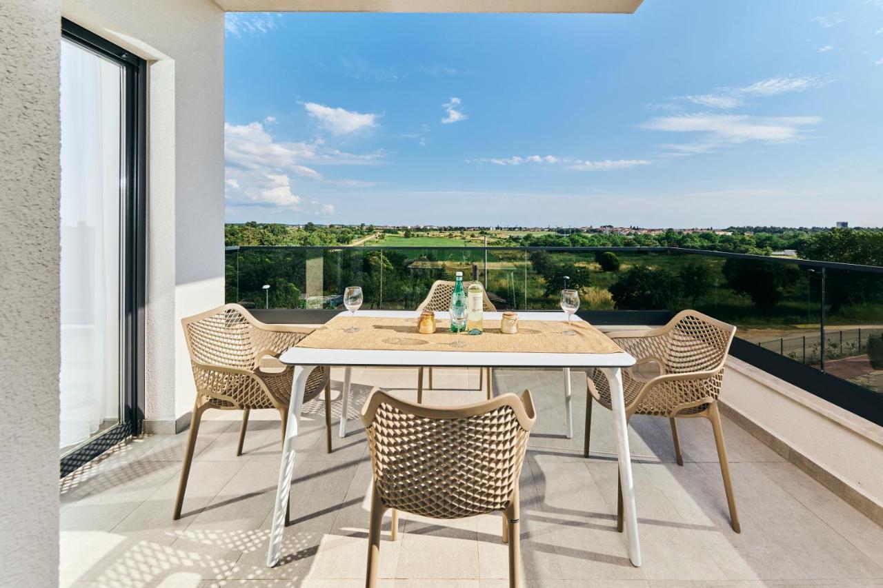 Apartments San Maris 2 Умаг Экстерьер фото