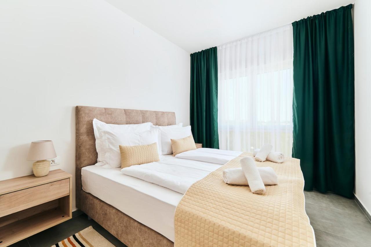 Apartments San Maris 2 Умаг Экстерьер фото